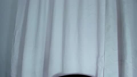 valentina online show from September 12, 2025, 11:32 am