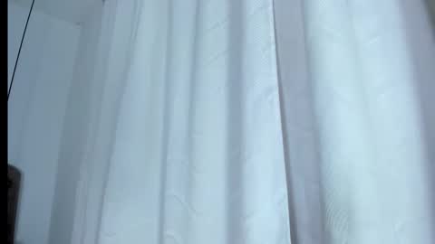 valentina online show from October 8, 2025, 11:41 am