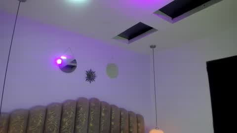 Snapshot of victoria_cooper3 chatting on February 20, 2026, 12:05 pm valentina online show from February 20, 2026, 12:05 pm