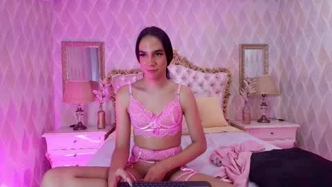 Victoria  online show from January 21, 2025, 11:34 pm