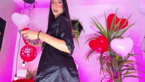 Victoria  online show from February 14, 2025, 9:32 pm