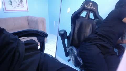 Victoria online show from December 16, 2025, 12:54 pm