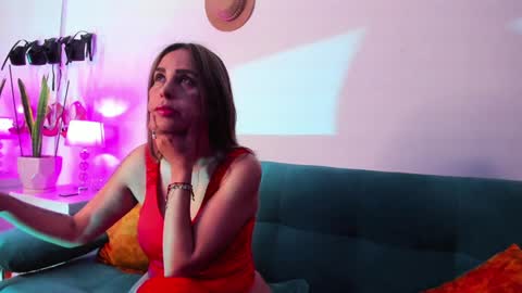 Snapshot of victoria_jhones chatting on January 16, 2025, 9:30 pm Victoria online show from January 16, 2025, 9:30 pm