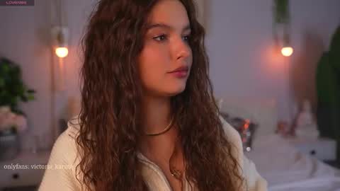       online show from September 18, 2025, 10:39 am