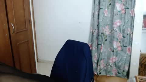 Snapshot of victoria_milf06 chatting on September 27, 2025, 3:00 am victoria online show from September 27, 2025, 3:00 am