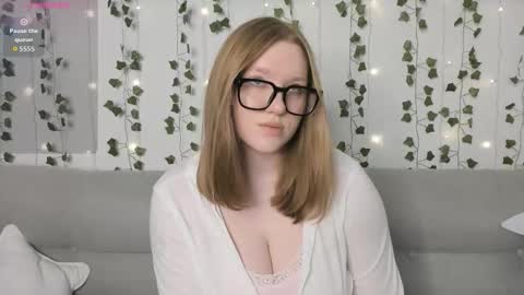 Jessie online show from November 5, 2025, 1:22 pm