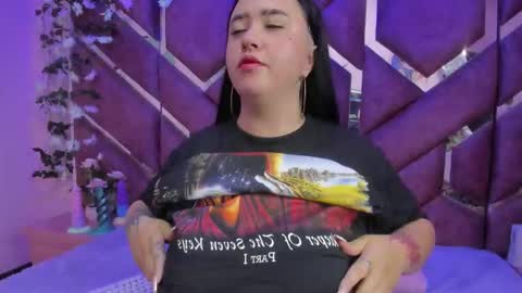 Victoria online show from January 8, 2026, 8:00 pm