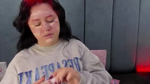 Snapshot of victoria_rossy_ chatting on May 21, 2026, 10:06 pm Victoria online show from May 21, 2026, 10:06 pm