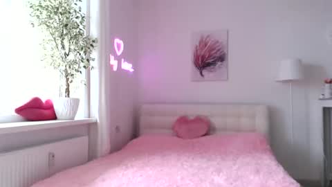 victoria_sweet_baby online show from May 29, 2026, 8:01 am