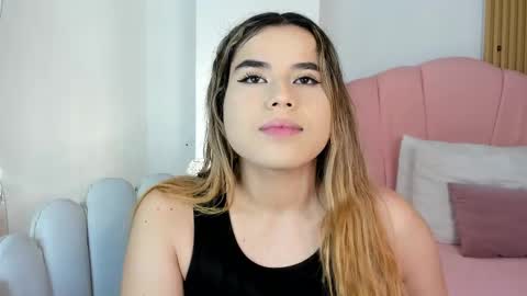 victoria  online show from February 16, 2026, 2:40 am