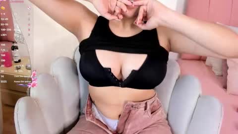 victoria  online show from February 16, 2026, 2:46 pm