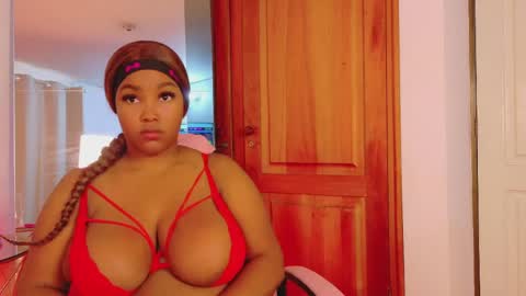 Snapshot of victoria_withmore chatting on April 25, 2026, 12:19 pm Victoria online show from April 25, 2026, 12:19 pm