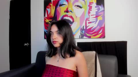 victoriaa2_doll online show from November 27, 2025, 12:07 pm