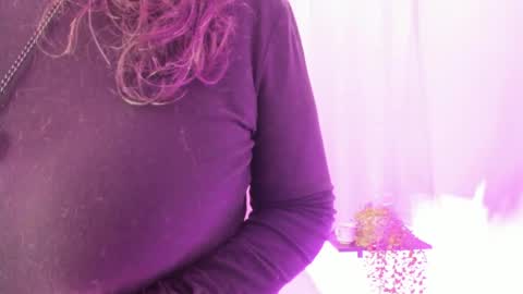 victoriaa_anderson_ online show from April 20, 2026, 2:42 pm