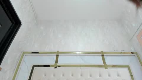 Victoria Sofia online show from September 26, 2025, 11:47 am