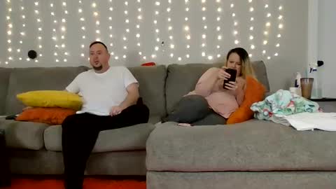 Victoria and Jesse online show from January 13, 2025, 1:06 pm