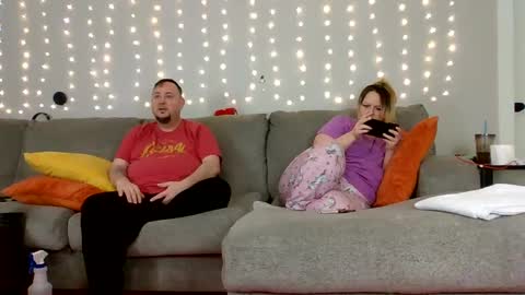 Victoria and Jesse online show from January 16, 2025, 9:27 am