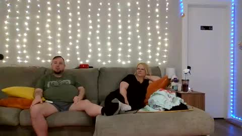 Victoria and Jesse online show from March 8, 2025, 8:22 am