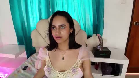Victoria online show from January 15, 2025, 8:26 pm