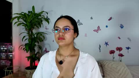 Snapshot of victoriablack_ chatting on June 6, 2026, 9:58 am Victoria online show from June 6, 2026, 9:58 am