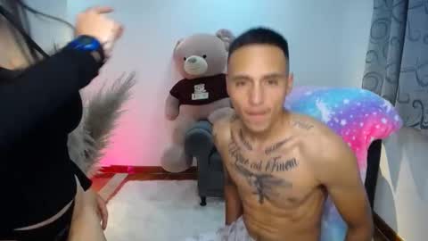 victoriaderek online show from October 7, 2025, 2:53 am