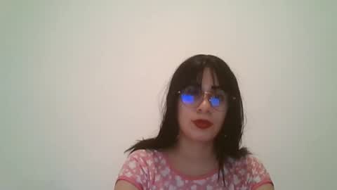 Victoria Holly online show from September 22, 2025, 12:23 am