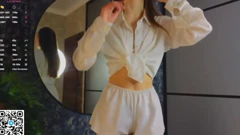 victoriahouston online show from April 12, 2026, 6:29 am