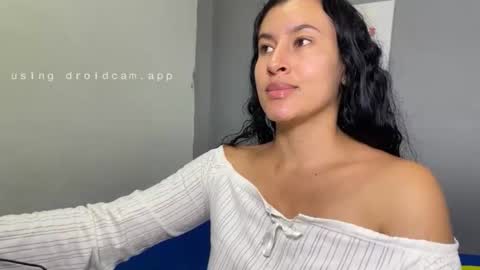 Snapshot of victorialeens chatting on January 13, 2026, 1:22 am VICTORIA online show from January 13, 2026, 1:22 am