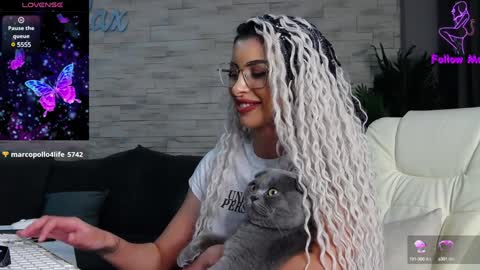 Snapshot of victoriamazze chatting on December 14, 2024, 4:34 am Victoria online show from December 14, 2024, 4:34 am