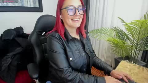victoriapaker online show from May 19, 2026, 12:22 pm