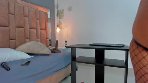 Victoria  online show from January 24, 2025, 11:26 am