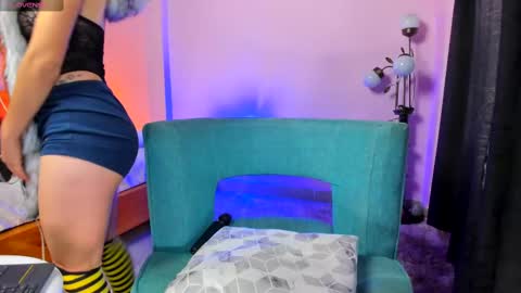 victoriasmithtv online show from February 18, 2025, 8:47 pm