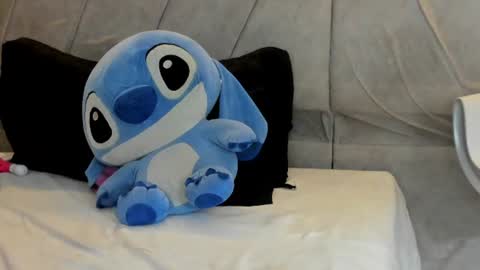 Snapshot of victoriawills_ chatting on June 13, 2026, 1:47 am ADRIANA online show from June 13, 2026, 1:47 am