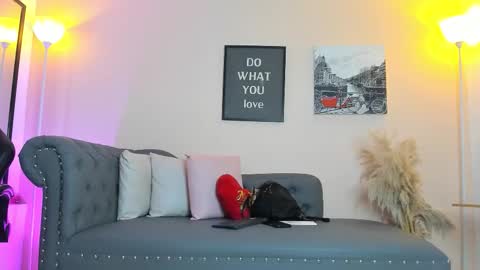 Victoriazans online show from March 6, 2026, 4:09 am