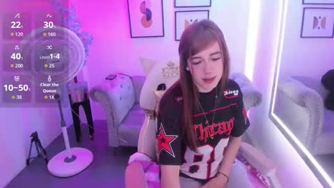 Snapshot of victoriia_doll chatting on February 26, 2026, 12:37 pm Victoria. online show from February 26, 2026, 12:37 pm