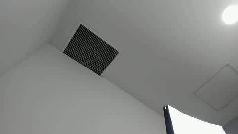 Victoria Vixen online show from April 3, 2026, 8:18 pm