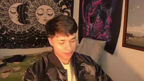 Victorino Jhonson online show from December 31, 2024, 4:25 pm