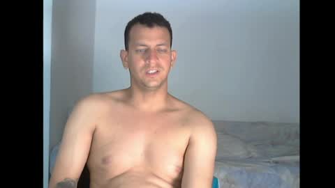 Snapshot of victormanuelq_1 chatting on April 26, 2026, 10:18 pm victormanuelq_1 online show from April 26, 2026, 10:18 pm