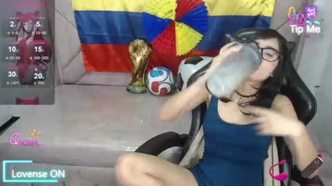 Live 1000pm 600am COLOMBIAN HOUR online show from June 18, 2026, 8:36 am