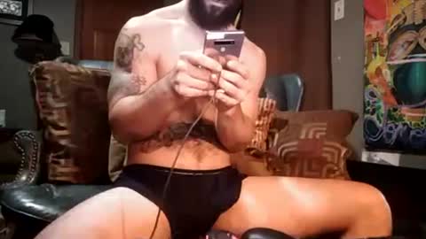 Snapshot of victoryyisours chatting on December 7, 2024, 12:02 pm victoryyisours online show from December 7, 2024, 12:02 pm