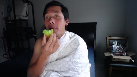 wonderful online show from December 8, 2024, 2:52 pm