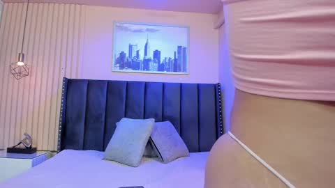 Viiolett online show from February 11, 2026, 7:52 pm