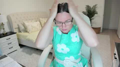 Ukrainian-woman online show from April 8, 2026, 11:32 am