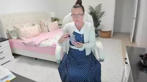 Snapshot of vika7333 chatting on July 17, 2026, 11:50 am Ukrainian-woman online show from July 17, 2026, 11:50 am