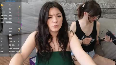 follow my fansly  online show from April 20, 2026, 2:03 am