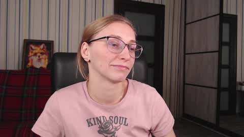 Vika online show from December 19, 2025, 9:22 pm