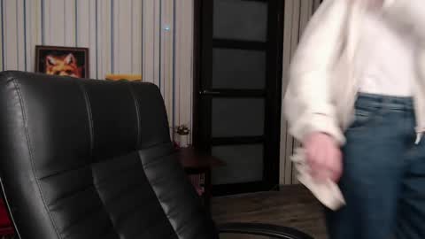 Vika online show from April 4, 2026, 4:59 pm