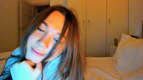 Vika   online show from April 8, 2026, 10:54 pm