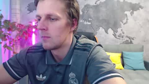 vikingchrisss online show from January 14, 2026, 11:05 am