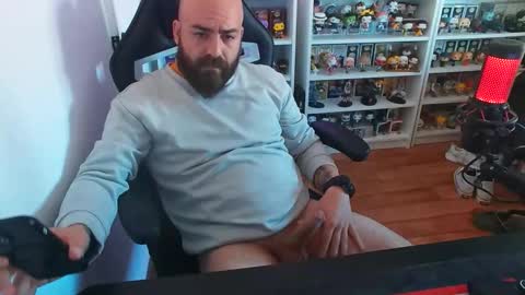 vikingc0ck online show from April 15, 2026, 1:07 pm